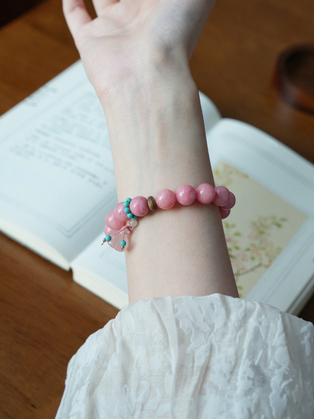 Chinese Style Natural Red Veined Pink Chalcedony Bracelet