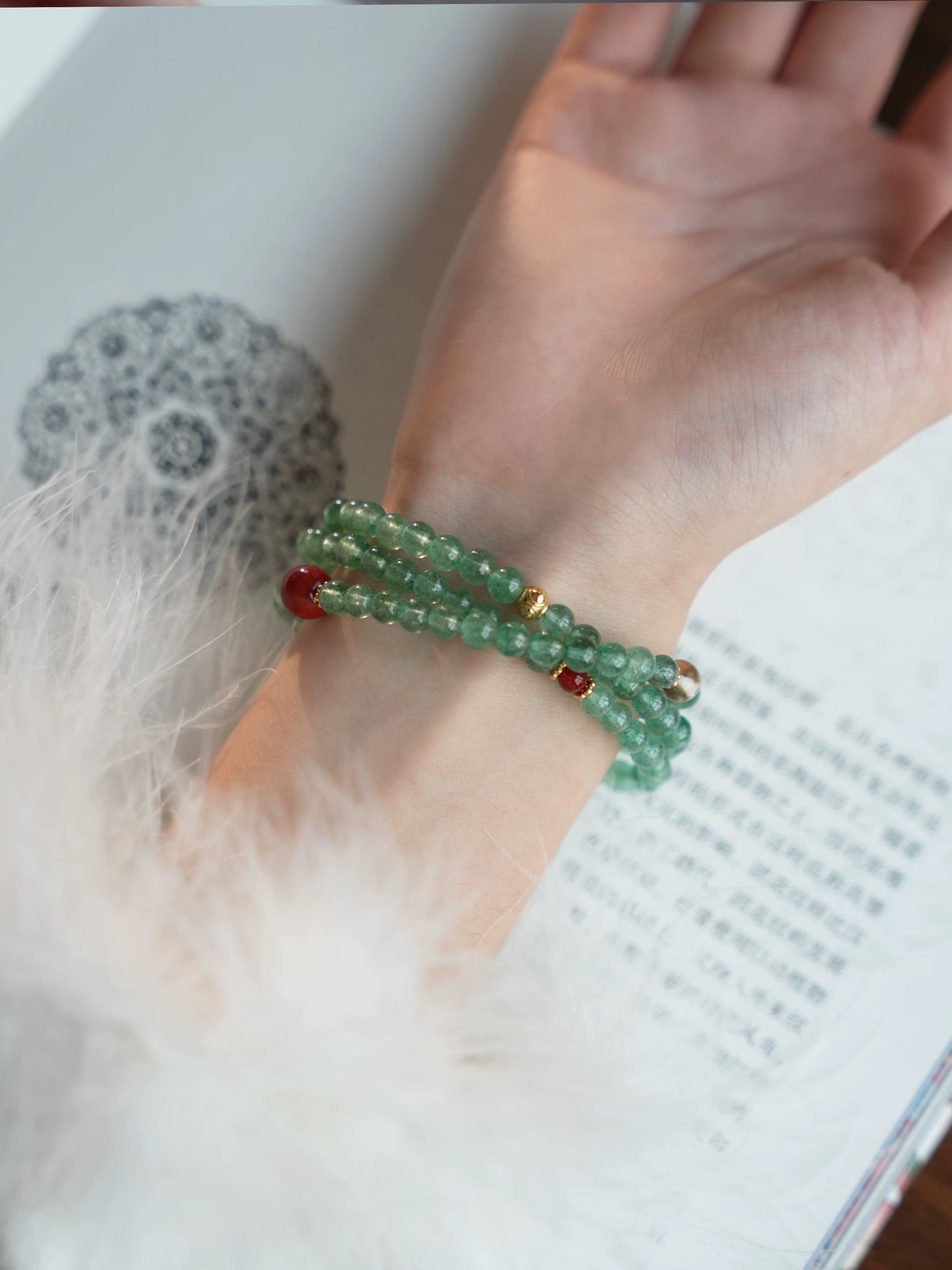 Chinese Style Natural Strawberry Green Crystal & Nanhong Bracelet