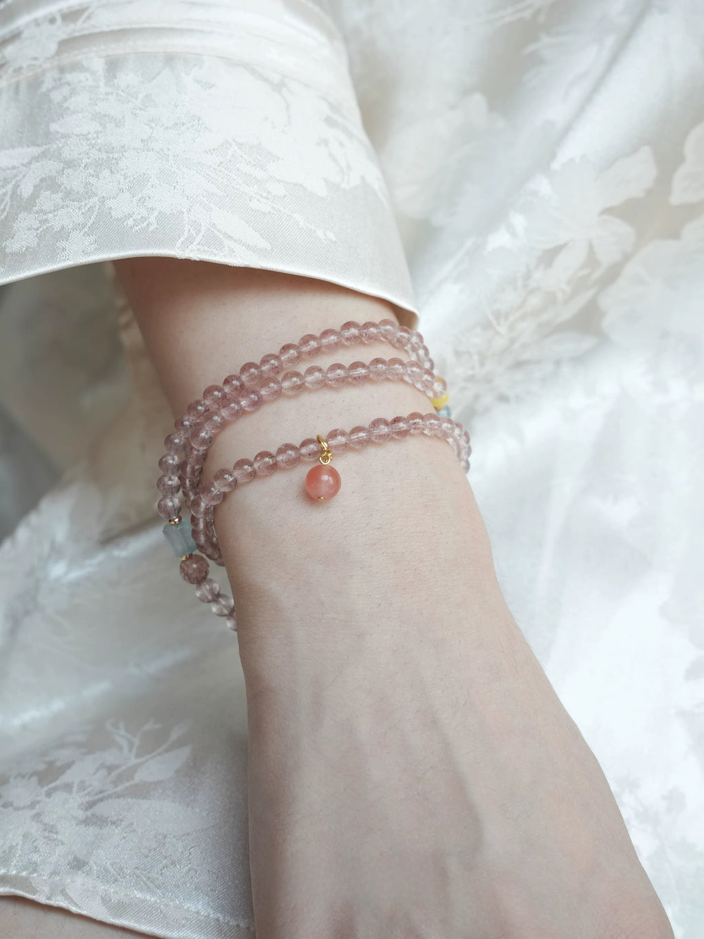 Chinese Style Natural Strawberry Pink Crystal & Nanhong Agate Bracelet